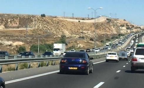 طريق قلنديا القدس -أرشيف-