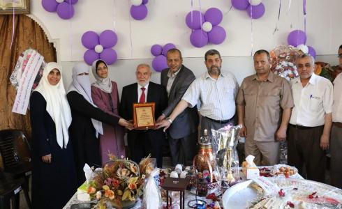 "نواب غزة" يهنؤون طلبة التوجيهي المتفوقين في المحافظة