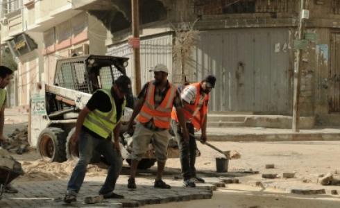  عدم توفر كميات كافية من البلاط يبطئ أعمال الصيانة