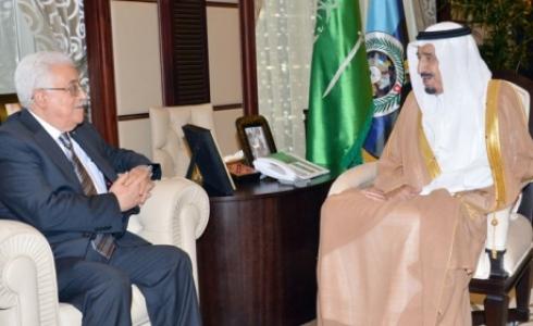 الرئيس عباس ونظيرة السعودي