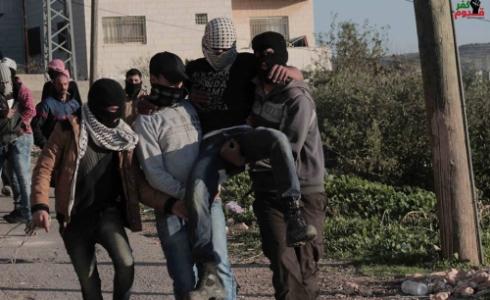 لحظة إصابة الفتى برصاص الاحتلال