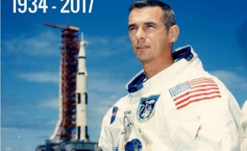 يوغين سيرنان 