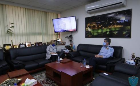 اللواء عطا الله ورئيسة بعثة الشرطة الأوروبية