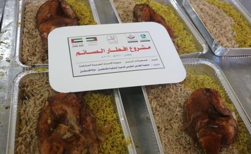 دار البر بدبي توزع وجبات الإفطار للصائمين