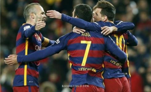 فرحة لاعبو برشلونة