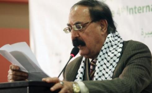محمود إسماعيل رئيس اللجنة الفلسطينية للتربية والعلوم والثقافة 