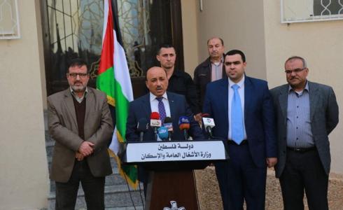 الحساينة يسلم الشقق السكنية المخصصة للفقراء