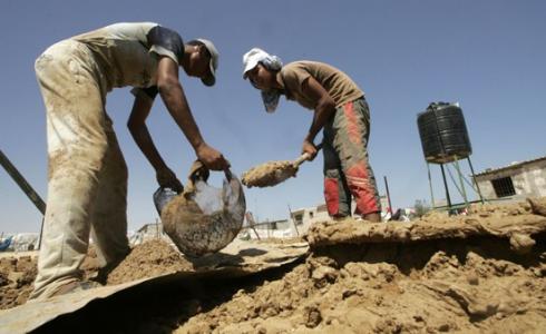 التضامن العمالية تدعو لتوحيد الجهود لمساعدة العمال الذين فقدوا وظائفهم