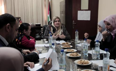 اجتماع وزيرة شؤون المرأة مع لجنة تحكيم " امرأة فلسطين"