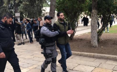 الاحتلال يستدعي مقدسيًا للتحقيق معه