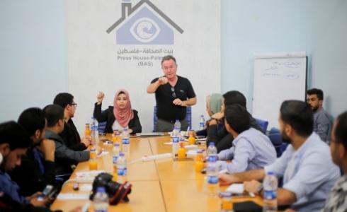 لقاء تبادل خبرات مع المصور العالمي السويدي "Kent Klench"