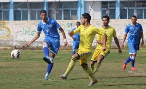 جانب من مباراة شباب جباليا وخدمات الشاطئ