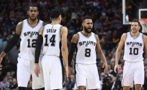 هذا هو الفوز الخامس على التوالي لسان أنطونيو