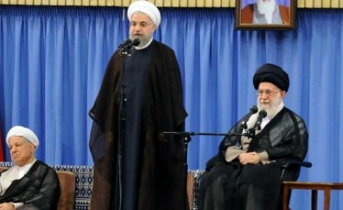 يجد روحاني نفسه أحيانا في مواجهة مع آية الله خامنئي، بسبب رؤيته التقدمية لدور المرأة