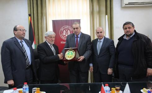 جامعة الازهرتستقبل وزير الزراعة  الفلسطيني الدكتور سفيان سلطان