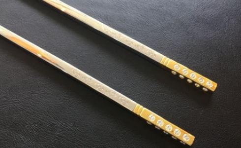 أعواد الأكل الصينية