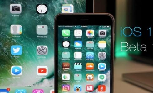 “آي أو إس 10”