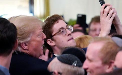 ترامب يحتفل مع يهود في 'عيد الحانوكا'