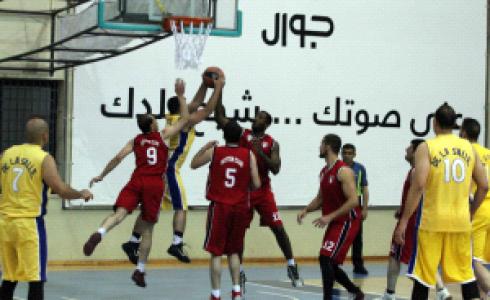 لاعبين كرة السلة