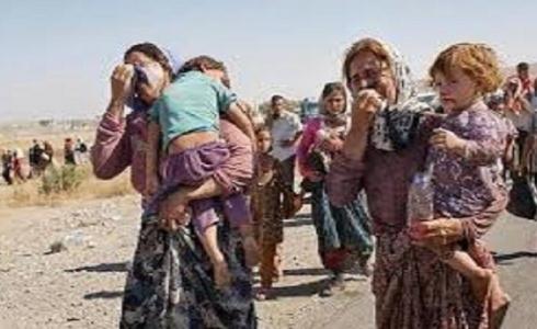فرار آلاف السوريين بسبب عملية نبع السلام التي يقوم بها الجيش التركي في سوريا