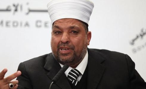 وزير الأوقاف والشؤون الدينية الشيخ يوسف ادعيس