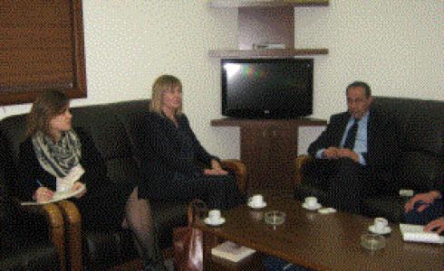 العوري يستقبل سفيرة النرويج