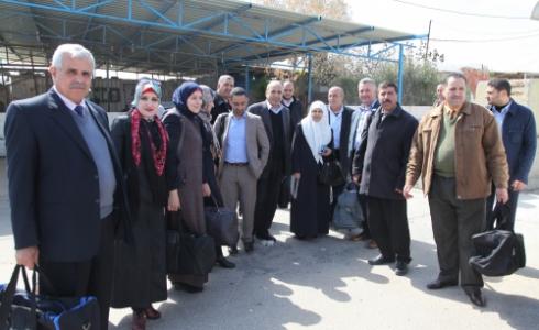 وفد من التعليم برام الله يصل غزة