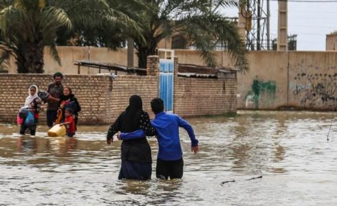الفيضانات تدمر 162 مدرسة بشكل كامل في إيران