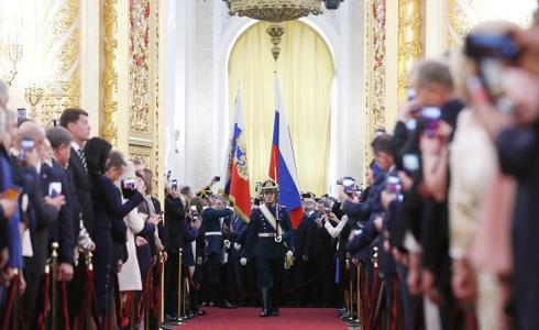 فلاديمير بوتين يؤدي اليمين الدستورية رئيسا لروسيا لولاية رابعة