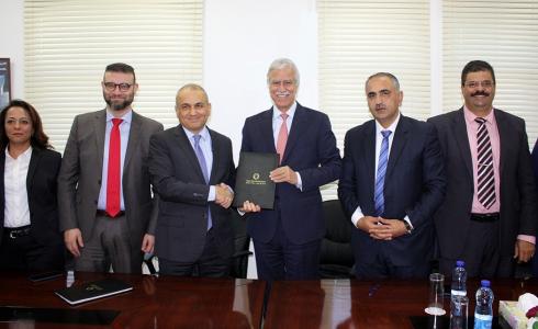 توقيع اتفاقية لرفع سرعة الانترنت في المدارس