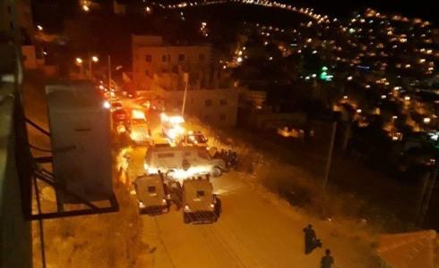 جيش الاحتلال خلال محاصرة مقر الامن الوقائي في نابلس فجر الثلاثاء
