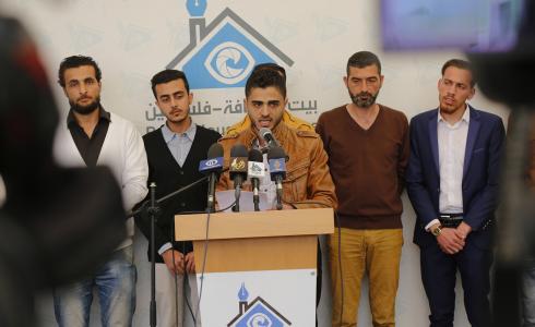 كتاب من غزة يستنكرون منعهم من السفر الى رام الله