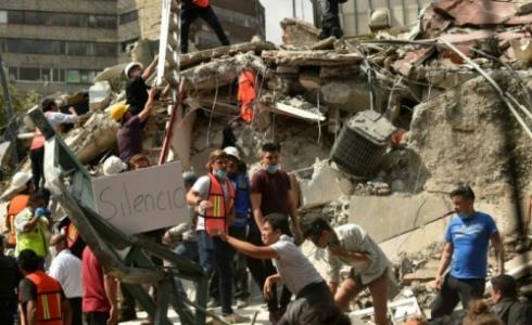 ارتفاع عدد ضحايا زلزال المكسيك إلى 272