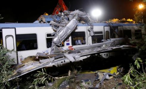 حادث تصادم قطارين