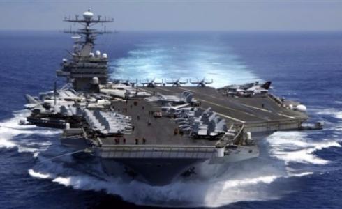 حاملة طائرات امريكية