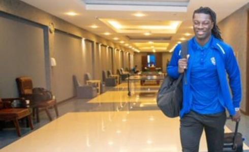 شاهد الهلال يصل الملعب لملاقاة أوراوا الياباني