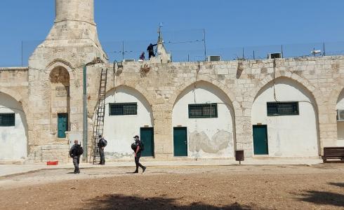 الاحتلال يقتحم المسجد الأقصى ومؤسسة بيت مال القدس