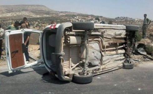 انقلاب مركبة على طريق الباذان