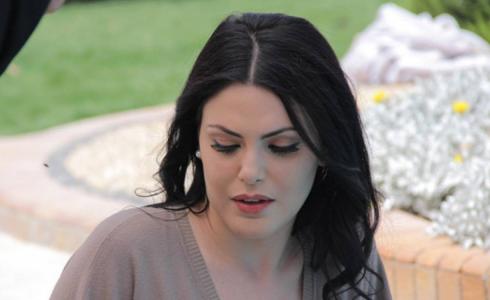 الفنانة دارين حداد