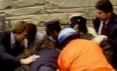 هينكلي أطلق النار على ريغان خارج فندق هيلتون عام 1981 وأصابه في صدره لجذب انتباه الممثلة جودي فوستر