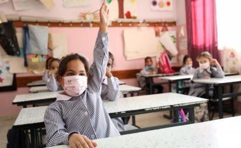 رام الله: اتفاق على دعم 60 مدرسة لمواجهة كورونا