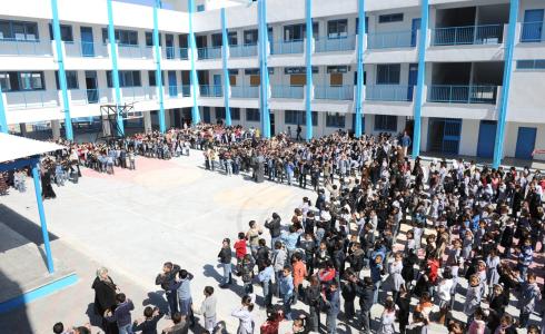 رفض لإحالة 'الأونروا' حملة الدبلوم من المعلمين الى التقاعد -ارشيف-