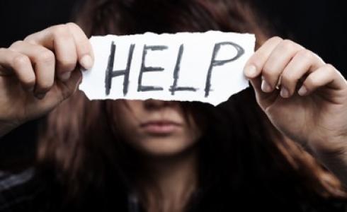 الاعتداء جنسيا على الأطفال