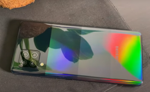 هاتف سامسونغ الجديد 