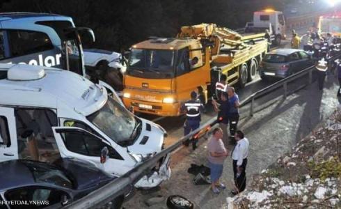 حادث  تصادم 33 مركبة  شمال  تركيا