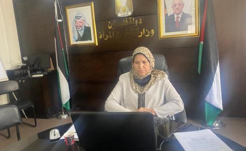 وزيرة شؤون المرأة آمال حمد