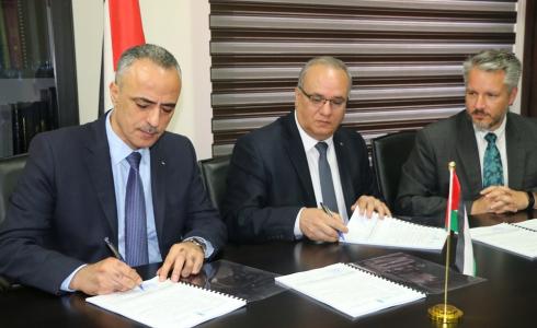 وزير العدل علي أبو دياك، ووزير التنمية الاجتماعية إبراهيم الشاعر