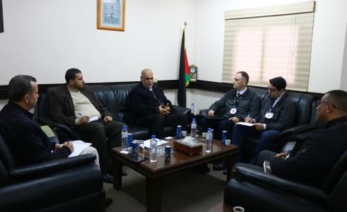 لجنة الرقابة بالتشريعي تلتقي وفدًا من الصليب الأحمر