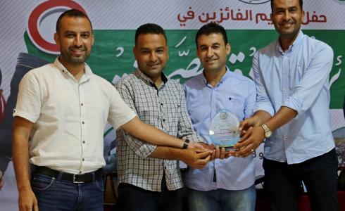 المصور أشرف أبو عمرة يحصد جائزة أفضل صورة لأحداث مسيرة العودة