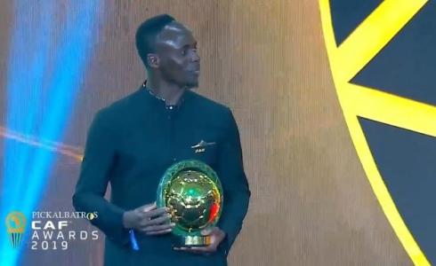 ساديو ماني ينال جائزة أفضل لاعب أفريقي لعام 2019